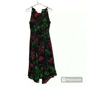Just Taylor Floral Maxi Dress. Women’s Size 4